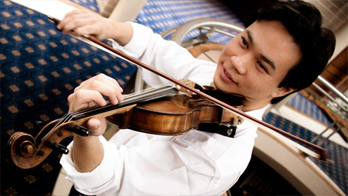 Nikki Chooi, violin